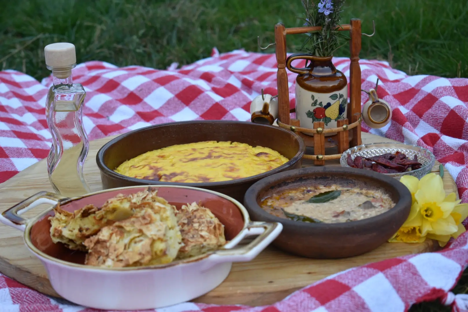 Clay-pot dishes and juniper raki, Kruje Albania